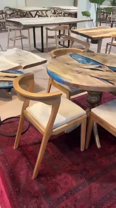 استخدام جوشکار، رنگکار وکارگرساده نجاری در سهندوود|استخدام صنعتی، فنی، مهندسی|رشت, فرودگاه سردار جنگل رشت|دیوار