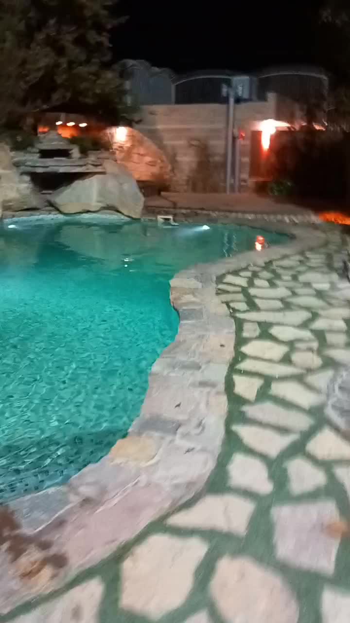 صدرا منزل مبله نوساز|اجارهٔ کوتاهمدت آپارتمان و سوئیت|شیراز, غدیر شمالی|دیوار