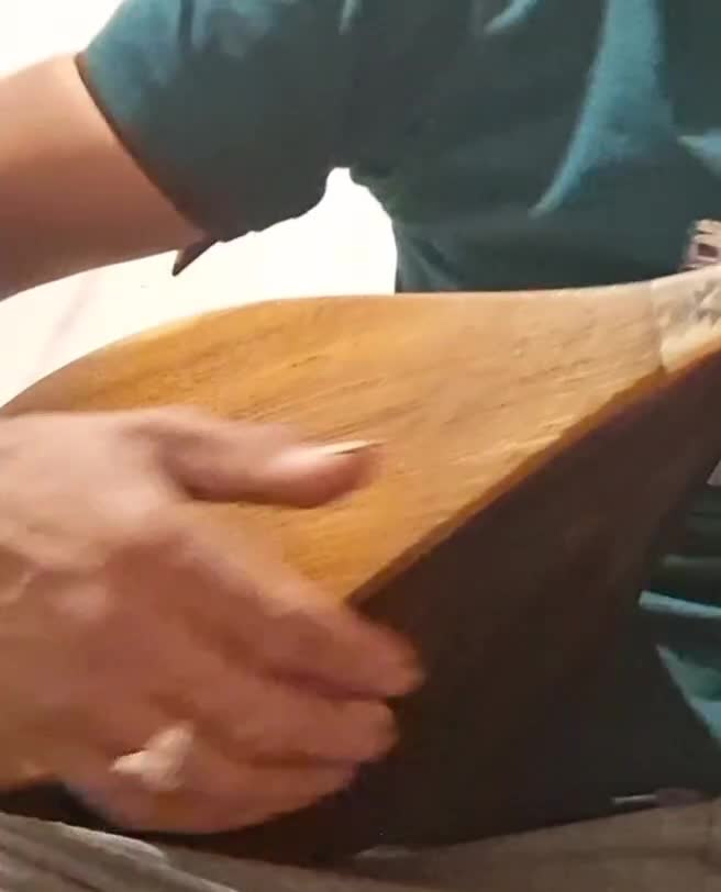 دوتار|سازهای سنتی|قوچان, |دیوار