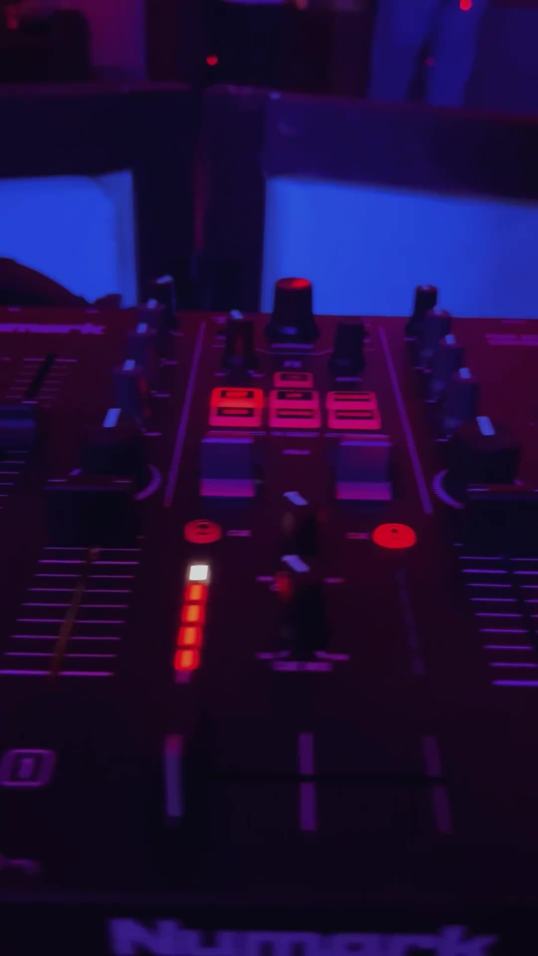 خدمات موزیک dj اجرا تخصصی Dj انواع مراسمات دیجی|خدمات پذیرایی، مراسم|کرج, گوهردشت|دیوار