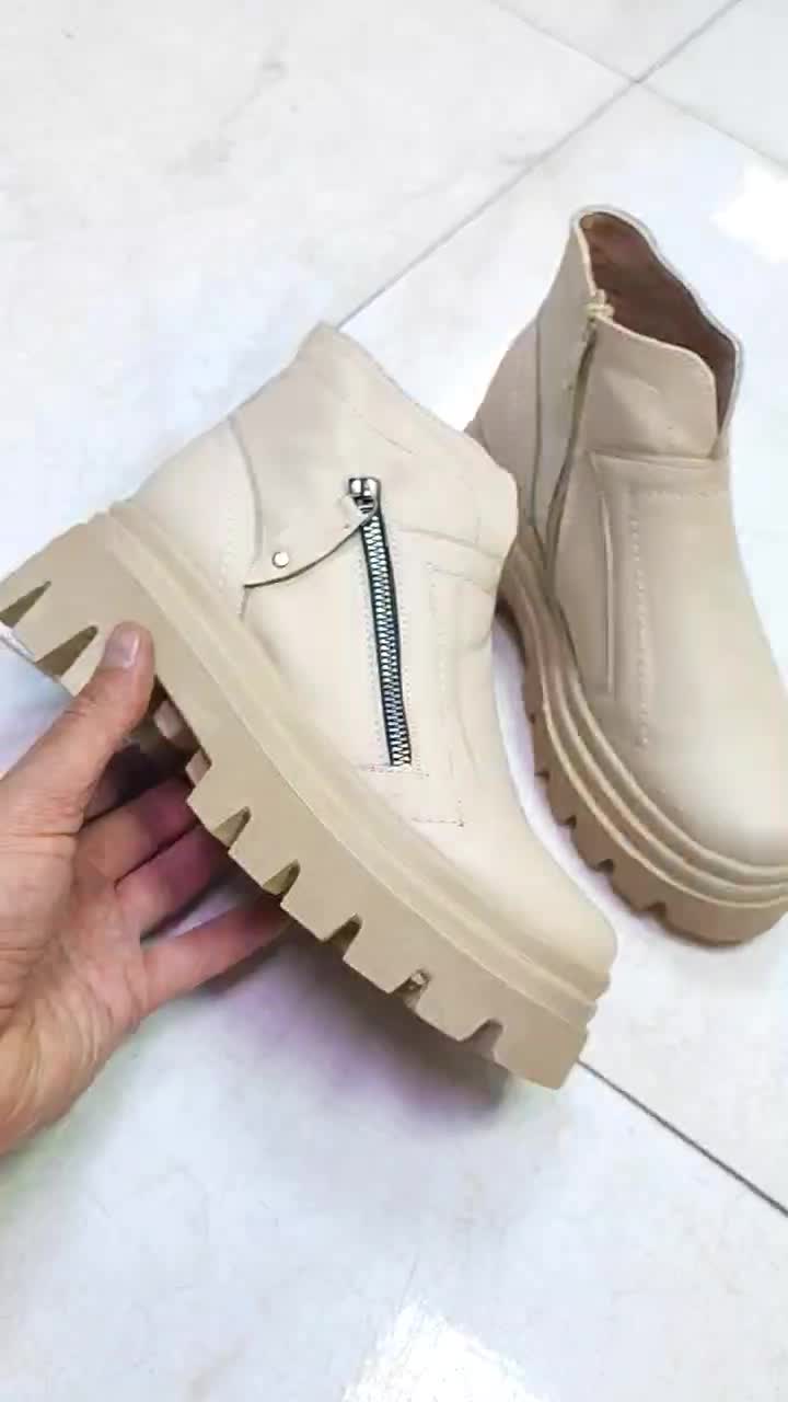 نیم بت|کیف، کفش، کمربند|سنندج, |دیوار