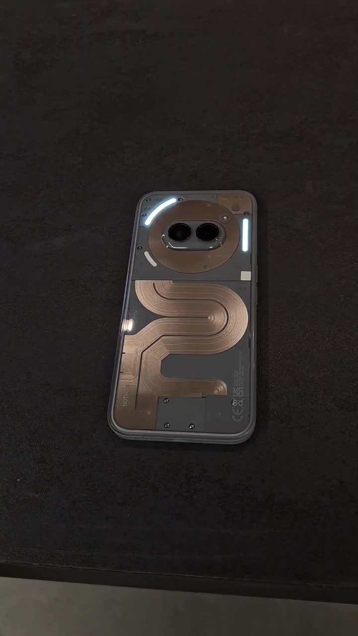 Nothing Phone (2A) Plus|موبایل|قم, شهرک قدس|دیوار