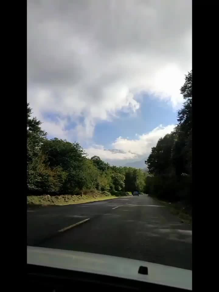 ویلا جنگلی وکوهستانی باچشم اندازبهشتی درخاک پیرزن|اجارهٔ کوتاه‌مدت ویلا و باغ|علی‌آباد کتول, |دیوار