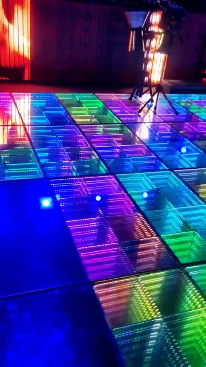 دیجی خانم با رقص نور عینک ال ای دی فقط6ملیون|خدمات پذیرایی، مراسم|زاهدان, |دیوار