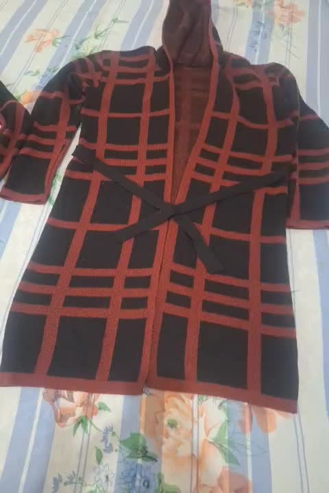 ست بافت مرد و زن|لباس|باغ ملک, |دیوار