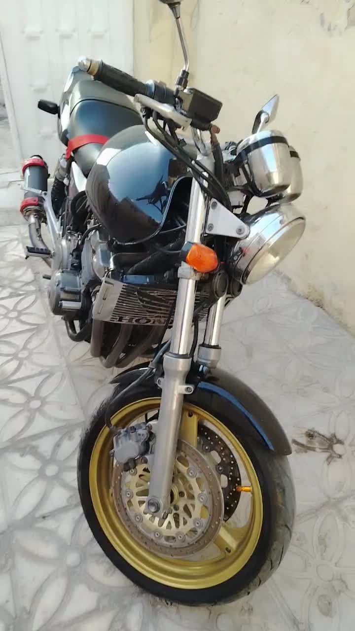 cb400|موتورسیکلت|شیراز, زرهی|دیوار