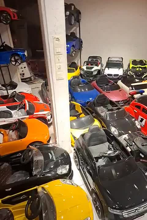 موتورشارژی vespa( اقساط به دلخواه بدون کارمزد )|اسباببازی بچه|مشهد, سناباد|دیوار