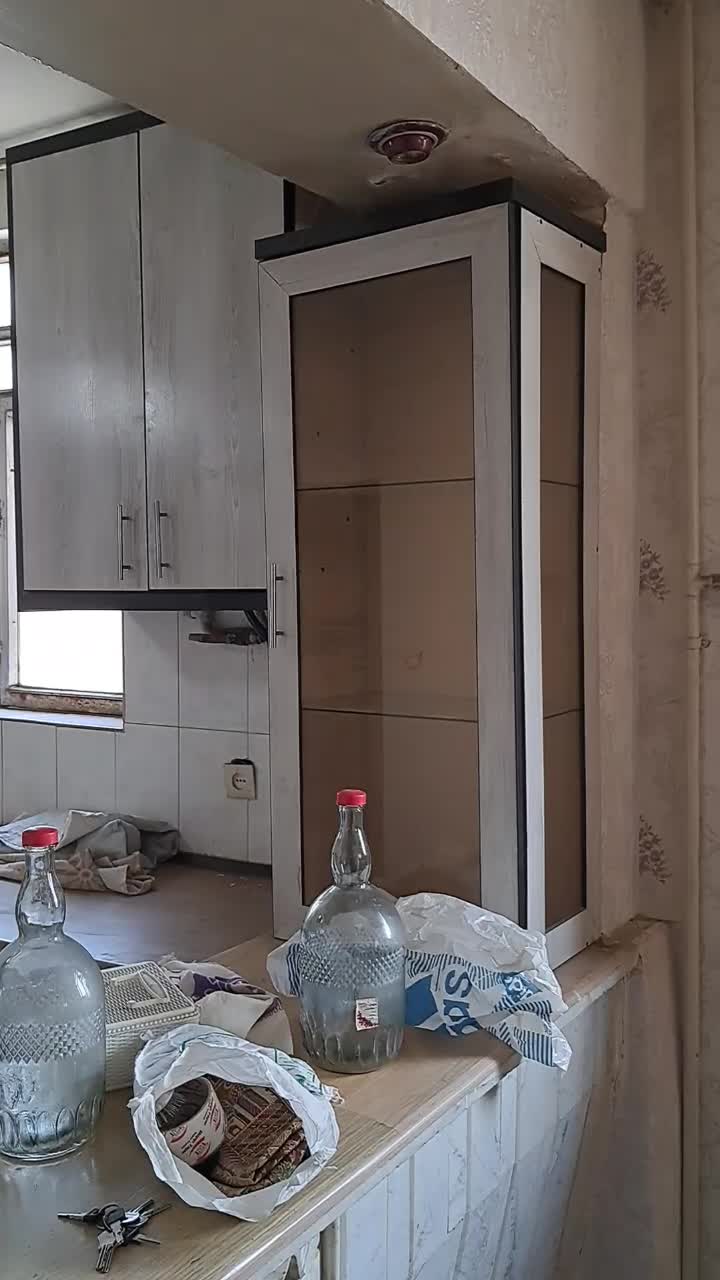 چوب در کمد دیواری اتاق تخته بنایی تیر برق چوبی|مصالح و تجهیزات ساختمان|فردیس, خیام شرقی|دیوار