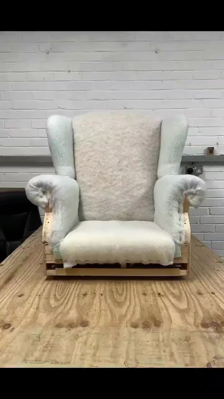 تعمیرات وتعویض  پارچه  مبلمان|خدمات پیشه و مهارت|کیش, |دیوار