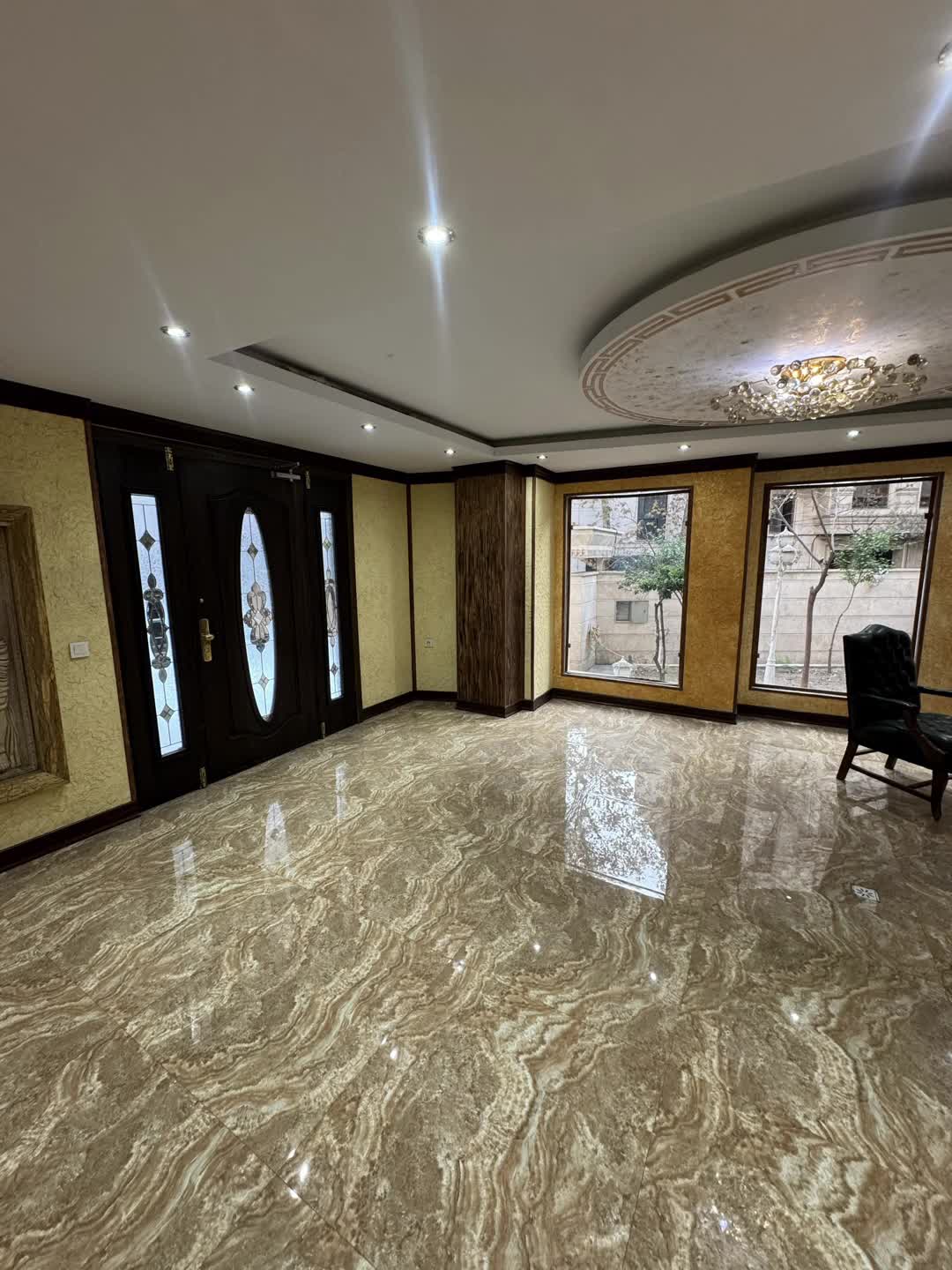 اجاره اپارتمان ۱۷۰ متری ۳خوابه ط۵ نیستان