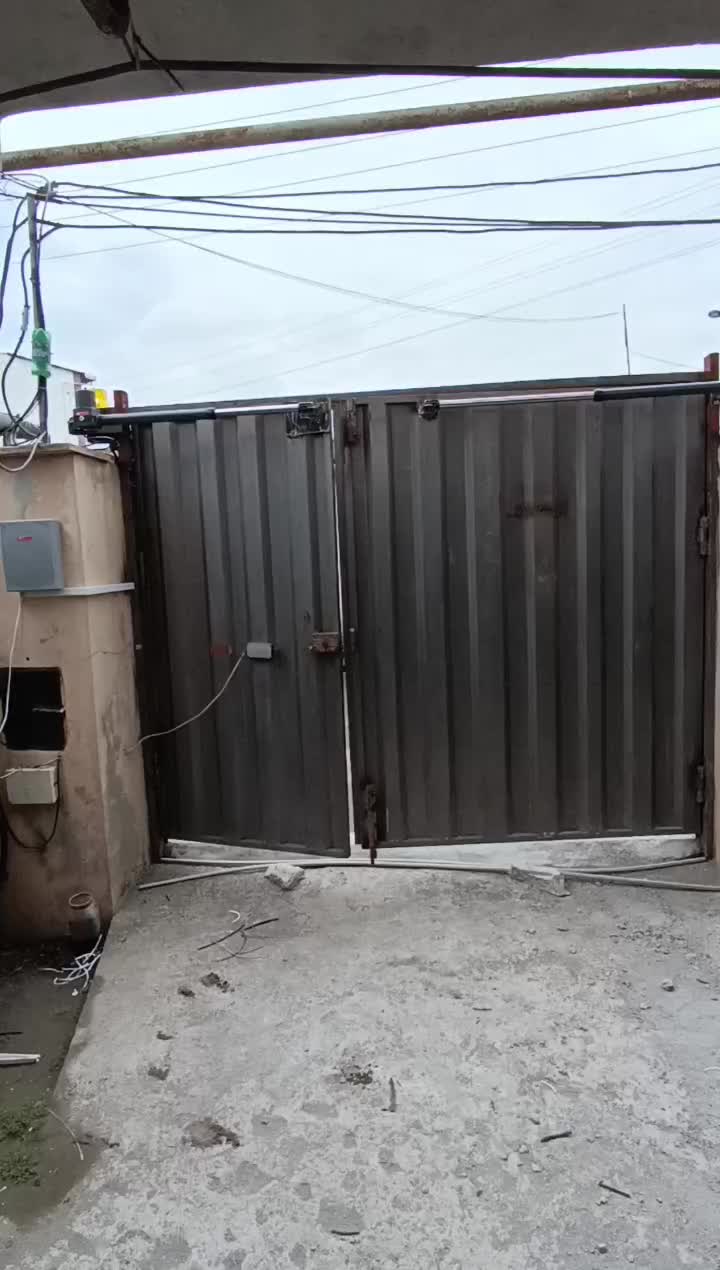 نصب و تعمیر جک دروازه نصب کرکره برقی|خدمات پیشه و مهارت|نور, |دیوار