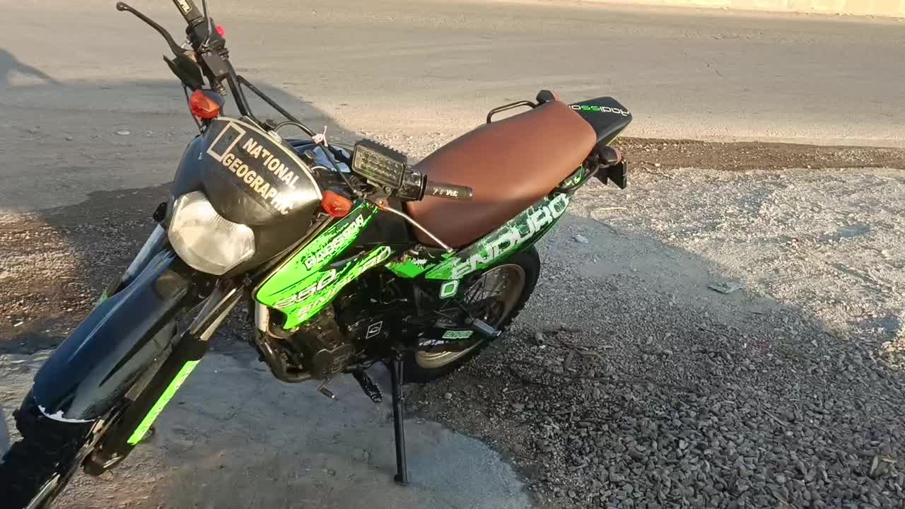 تریل رادیسون کویر|موتورسیکلت|ابهر, |دیوار