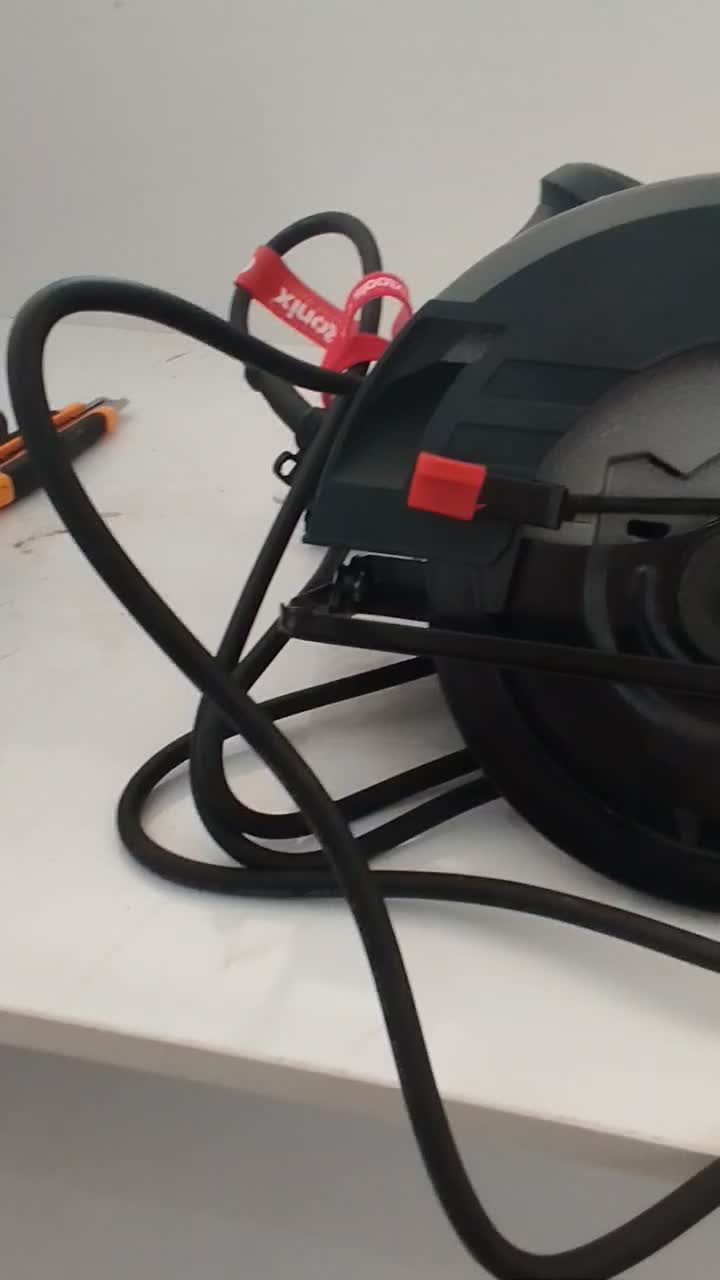 دیسکی رونیکس|ابزارآلات|رشت, توشیبا|دیوار