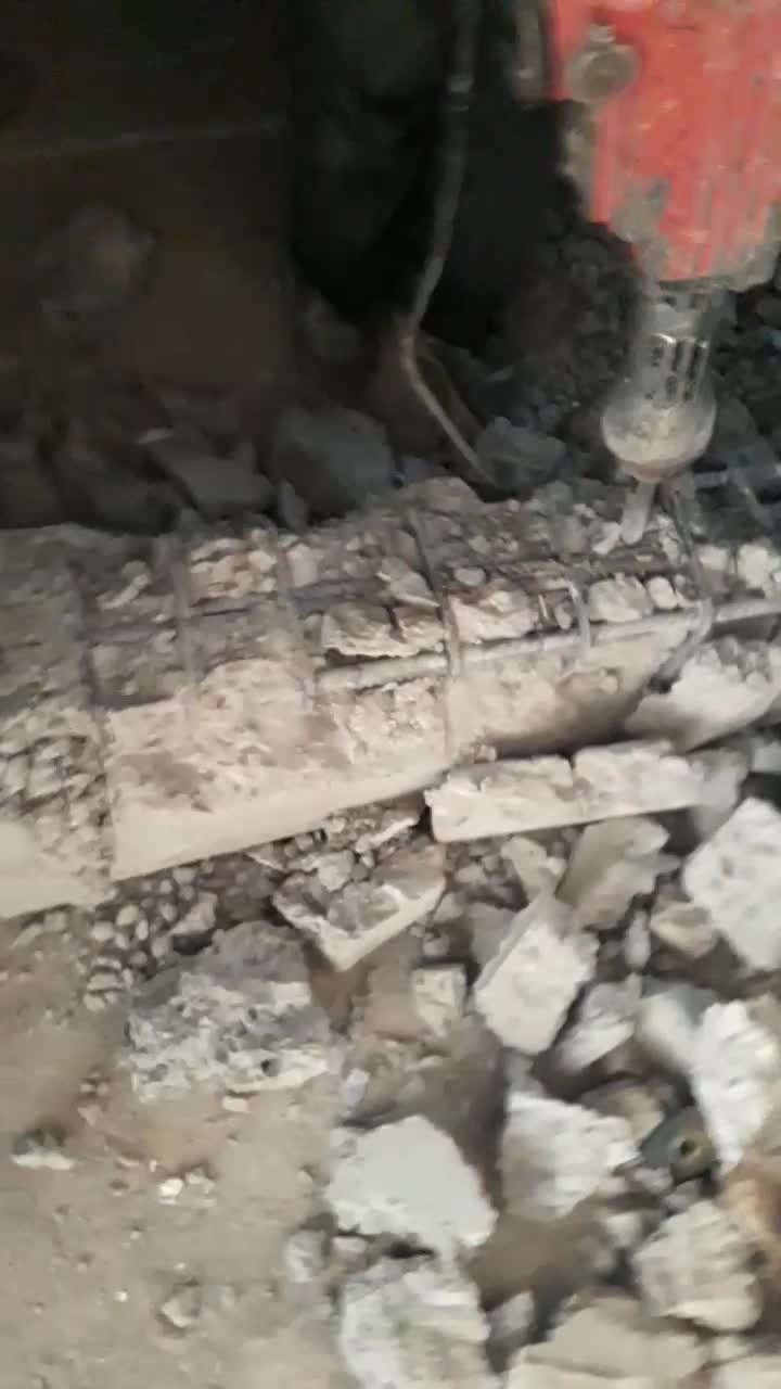 تخریب ساختمان بتنی کلنگی خاکبرداری|خدمات پیشه و مهارت|زنجان, |دیوار