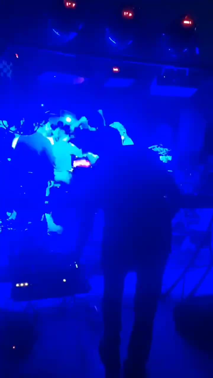 دیجی دی جی dj با تضمین کیفیت|خدمات پذیرایی، مراسم|شیراز, فرهنگ شهر|دیوار