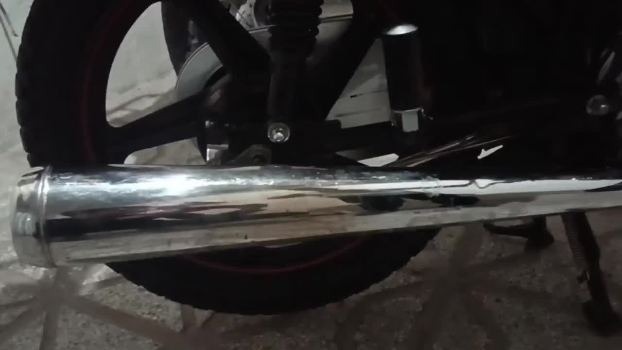 اگزوز صنعت کشاورز 200|قطعات یدکی و لوازم جانبی|تربتحیدریه, اندیشه|دیوار