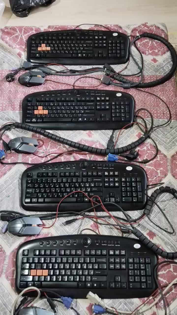 کیبورد هدفون موس کامل آماده نصب حراج|قطعات و لوازم جانبی رایانه|کرج, اسلامآباد|دیوار