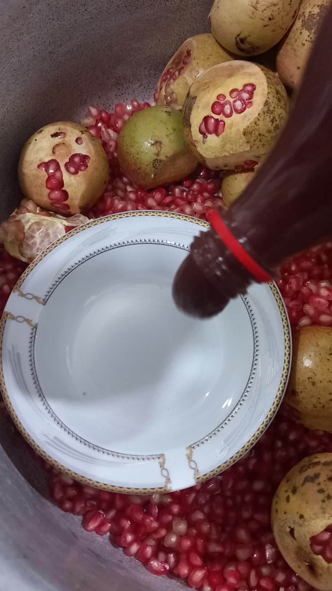 رب انار مستقیم|خوردنی و آشامیدنی|گنبد کاووس, |دیوار