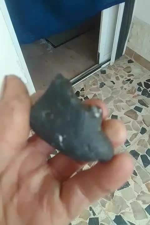 سنگ.قیمتی.شهاب سنگ|جواهرات|آستارا, |دیوار