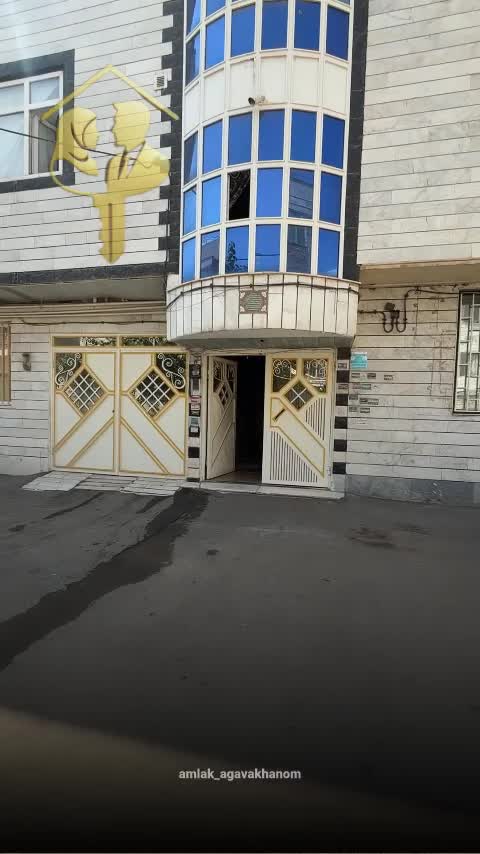 خانه سه‌طبقه ۱۵۰ متری زمین‌های عزیزی سند تک‌برگ|فروش آپارتمان|اقبالیه, |دیوار