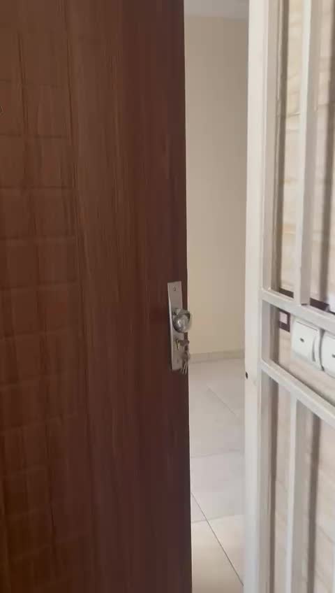 ۵۰ متر/خوش نقشه/نورخور/لوکیشن مترو/بالکن