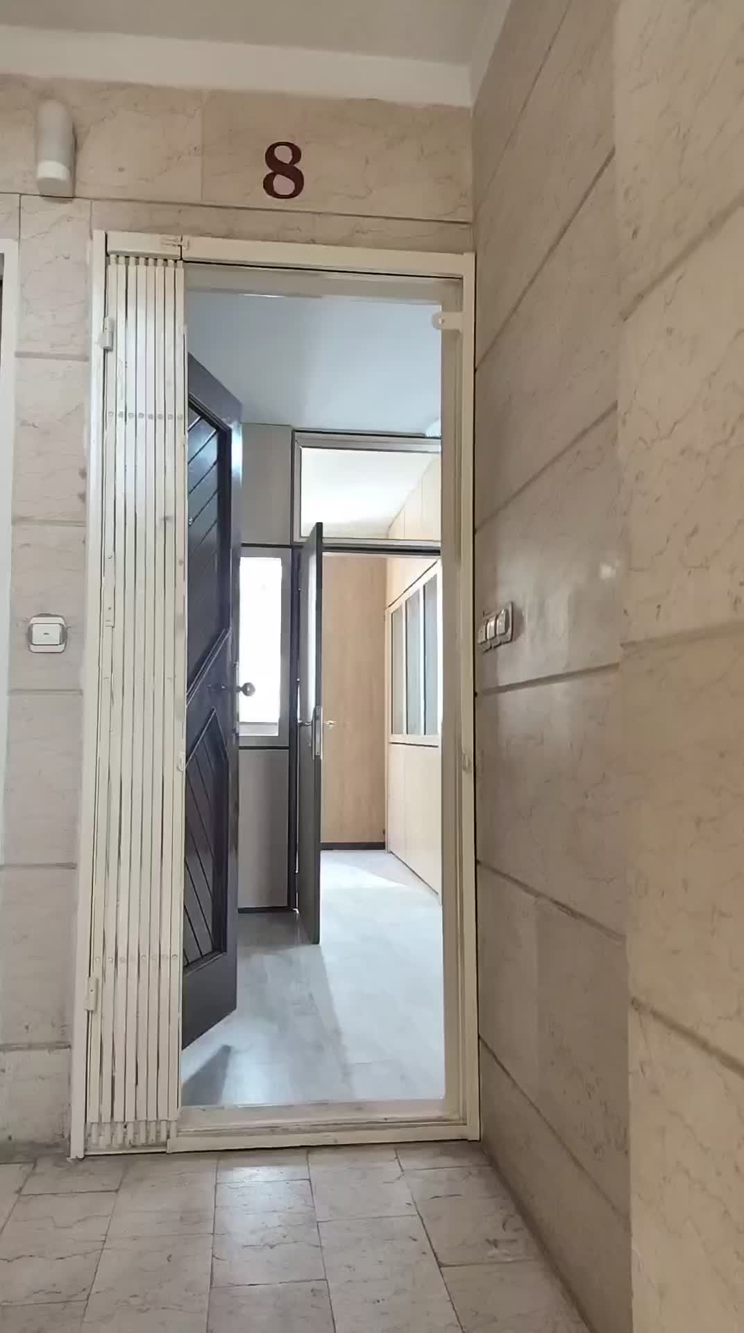 ۵۰ متر موقعیت اداری / میدان انقلاب|اجارهٔ دفتر کار، اتاق اداری، مطب|تهران, جمالزاده|دیوار