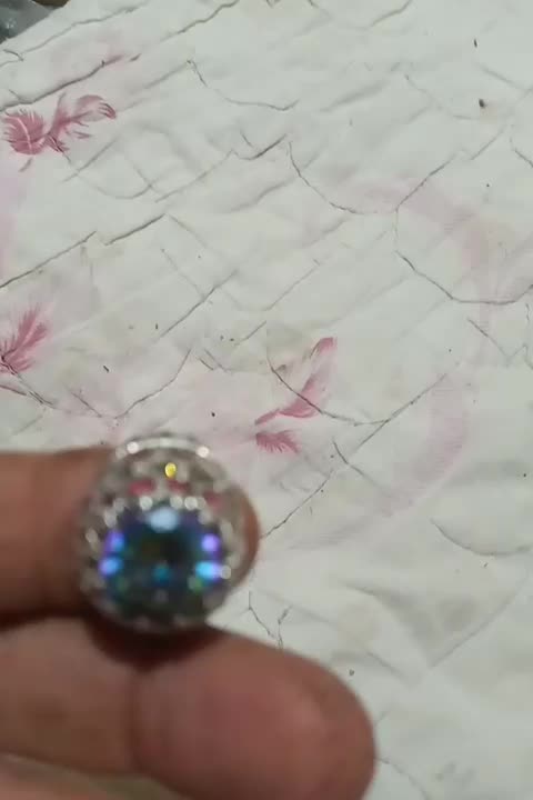 انگشتر توپاز(الماس روس)تراش برلیان|جواهرات|شیراز, کرونی(خاتونک)|دیوار