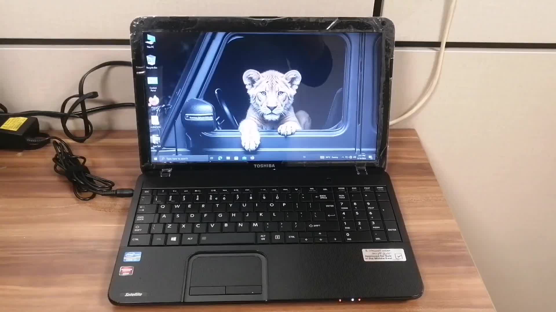 لپ تاپ Toshiba Satellite C850|رایانه همراه|تهران, میدان ولیعصر|دیوار