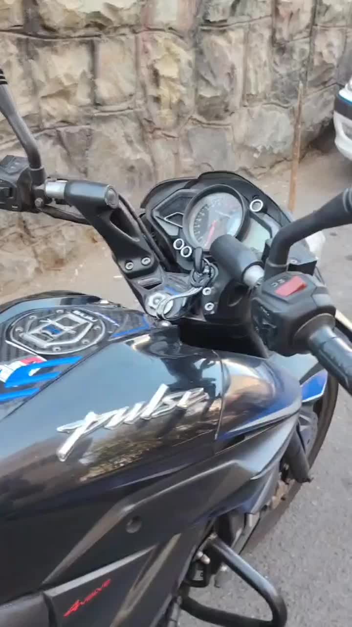 Ns 200 bajaj|موتورسیکلت|تهران, شمیران‌نو|دیوار