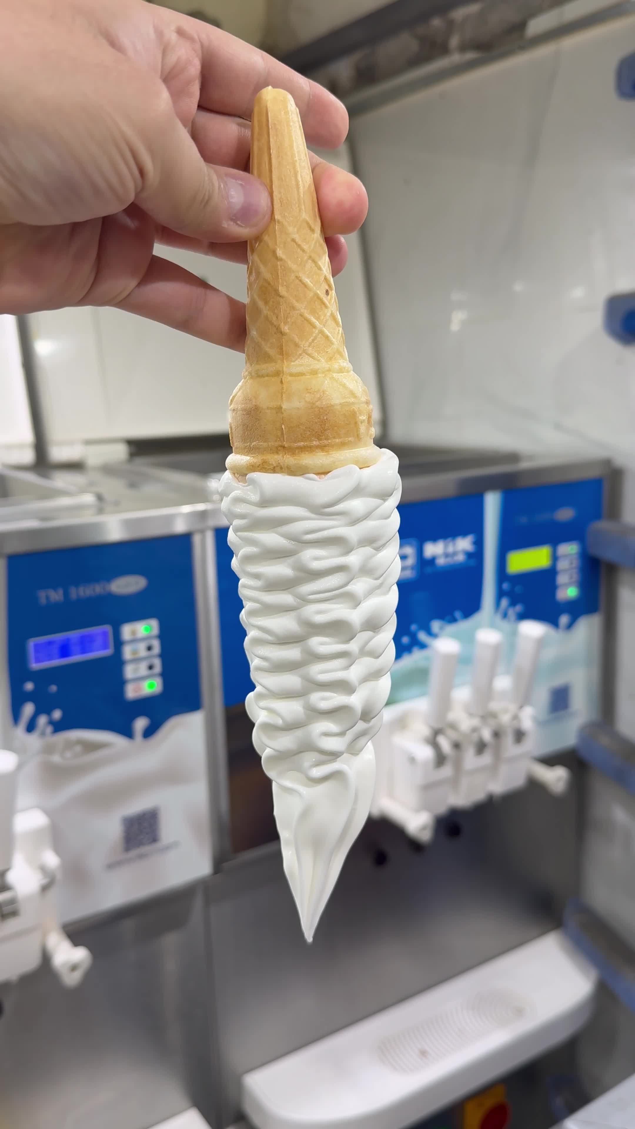 ثعلب حرفه ای بستنی قیفی|کافی‌شاپ و رستوران|اهواز, کیانپارس |دیوار