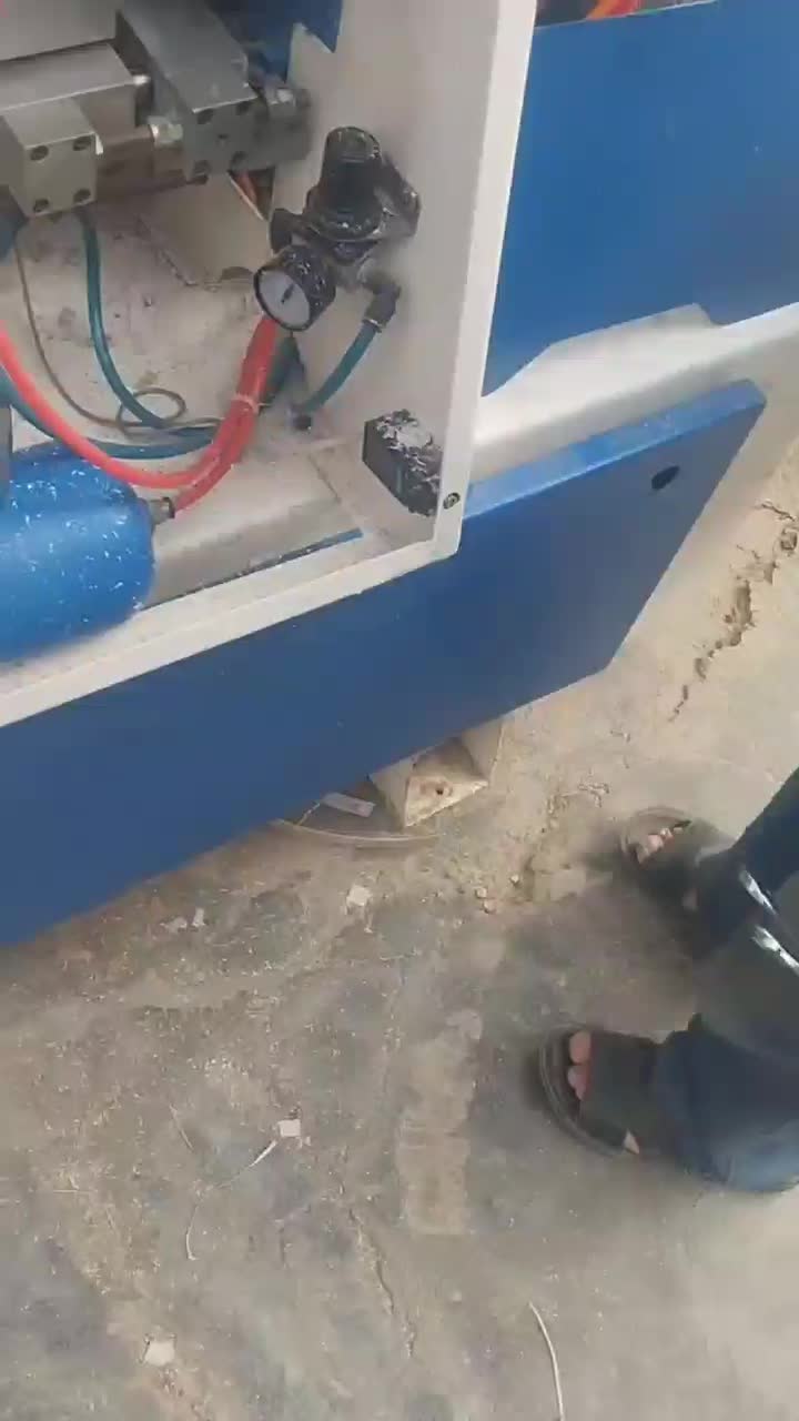 لبه چسبان ۵ایستگاه نوین چوب|ماشینآلات صنعتی|شیراز, شهرک گلها|دیوار