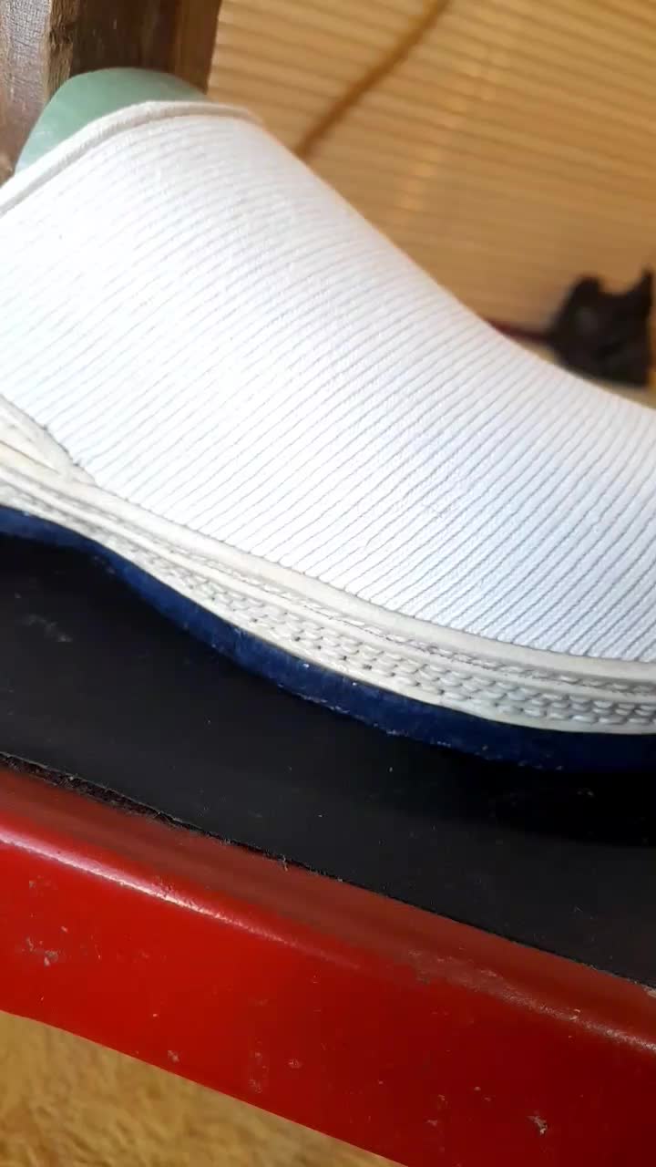 گیوه ملکی خان بختیاری|کیف، کفش، کمربند|جرقویه, |دیوار