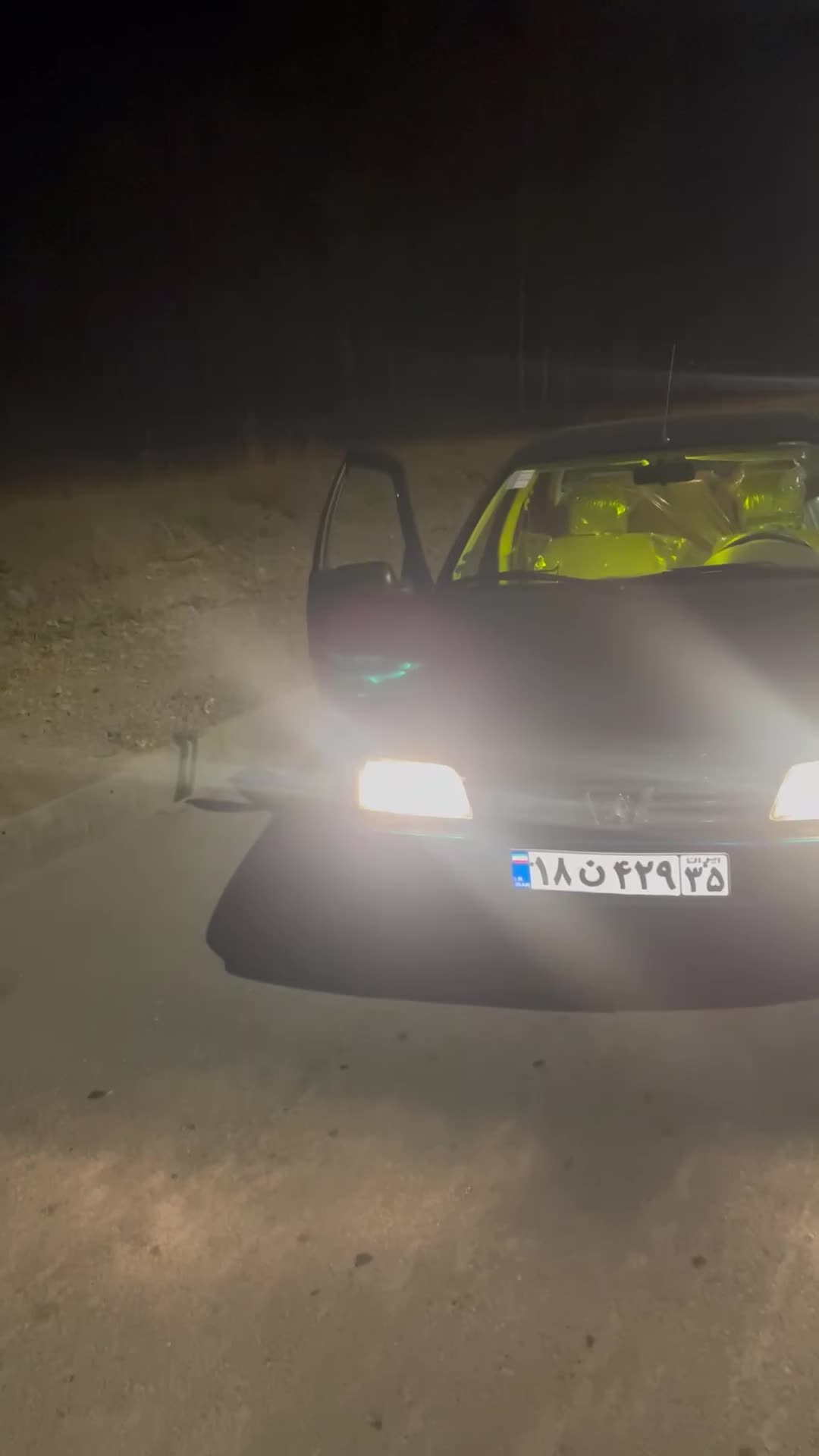 پژو ۴۰۵  دلفینی خاص و عتیقه با کارکرد استثنایی|خودرو سواری و وانت|میانه, |دیوار