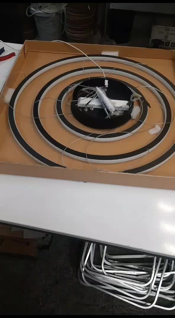 لوستر مدرن اناناسی|لوستر و چراغ آویز|اسلامشهر, ترشنبه|دیوار