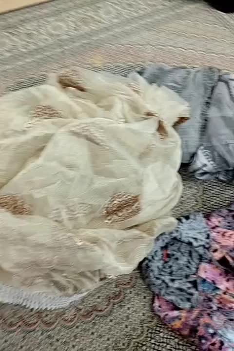 دوتا پالتو دوتا پرده باهم|لباس|قم, حاج زینل|دیوار