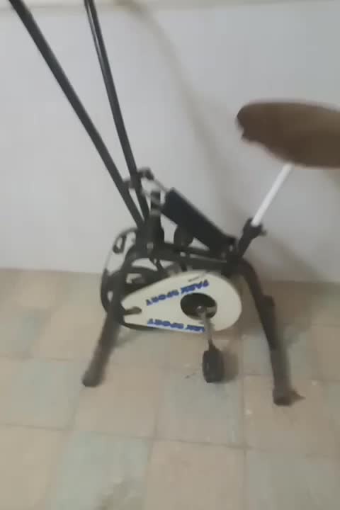 دوچرخه ثابت، کمک دار|تجهیزات ورزشی|کاشان, سیفی آباد|دیوار