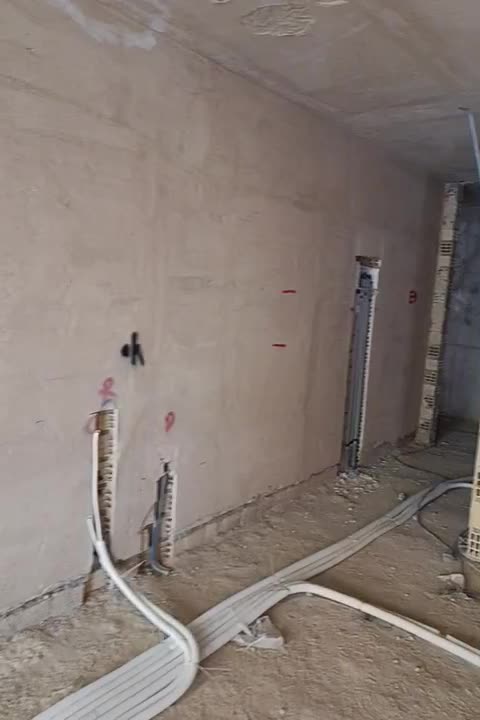 نیازمندی ب استاد کار گچکاری(گچ وخاک)|استخدام معماری، عمران و ساختمانی|شاهین‌شهر, خانه کارگر|دیوار