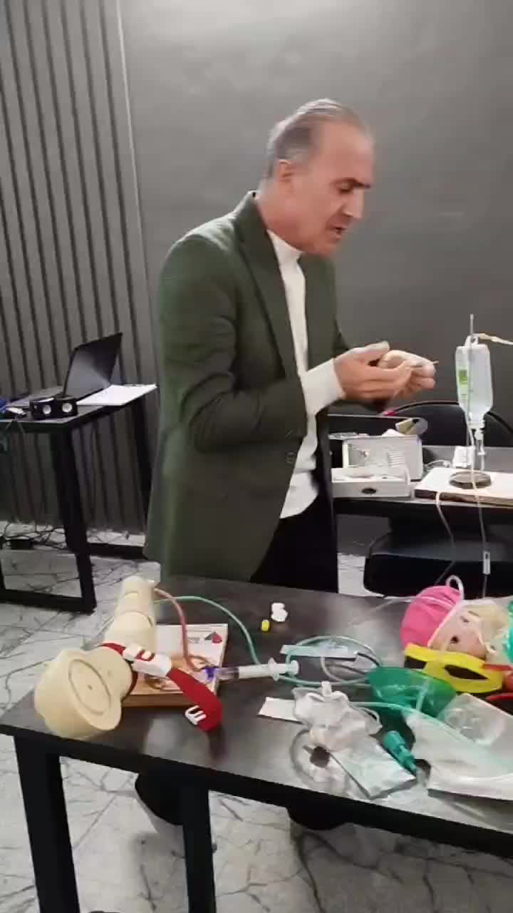 آموزش امدادگر حوادث و منشی امور پزشکی|خدمات آموزشی|مشهد, راهنمایی|دیوار