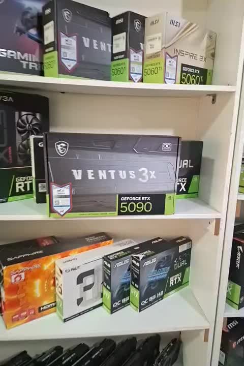 کارت گرافیک MSI RTX 5090 32G Ventus 3X OC|قطعات و لوازم جانبی رایانه|تهران, سلسبیل شمالی|دیوار