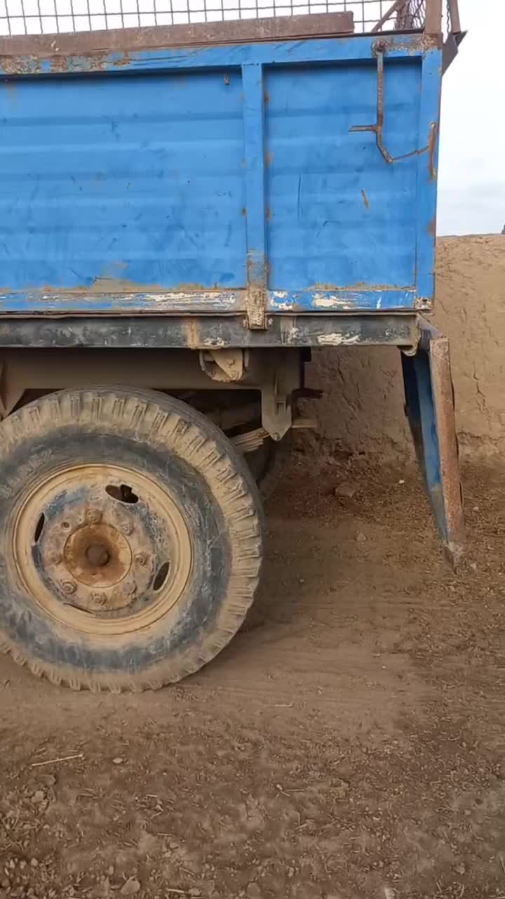 تریلی رومانی اصل و بیل میکانیکی|خودرو سنگین|عطاملک, |دیوار