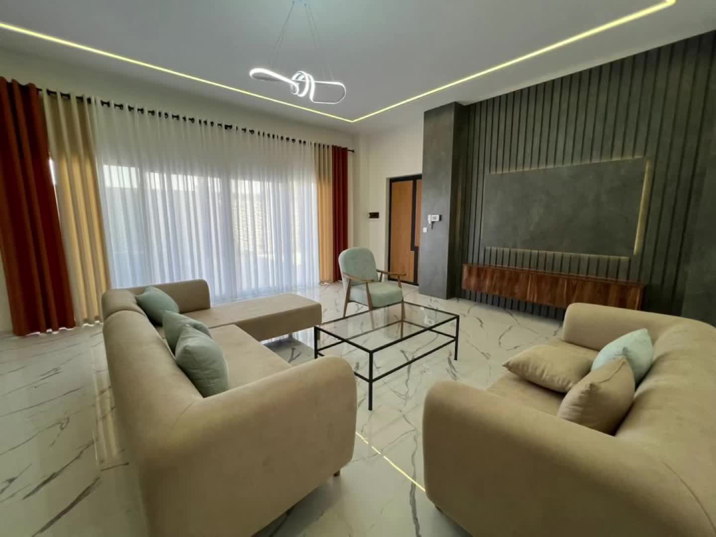 تریبلکس/استخرداخل/جکوزی/فول گیم|اجارهٔ کوتاه‌مدت ویلا و باغ|تهران, تهرانپارس غربی|دیوار