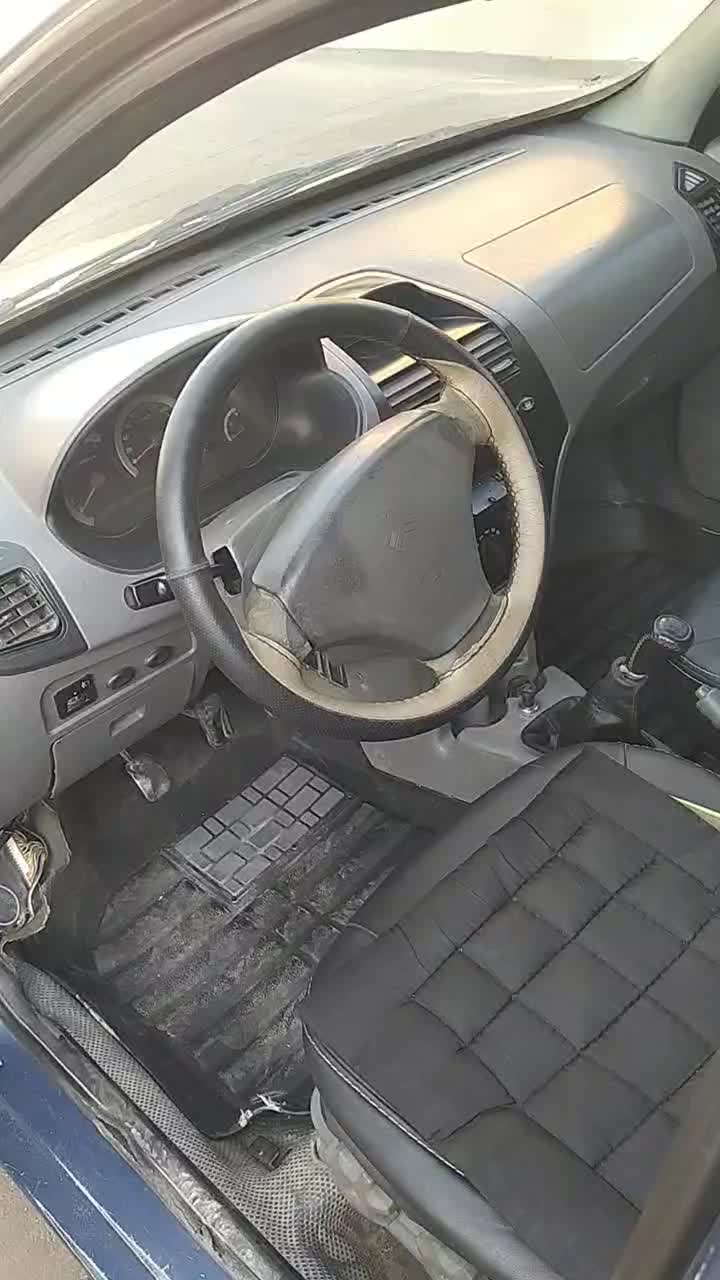 فوری تیبا صندوق دار مدل 93|خودرو سواری و وانت|کرج, بنیاد|دیوار