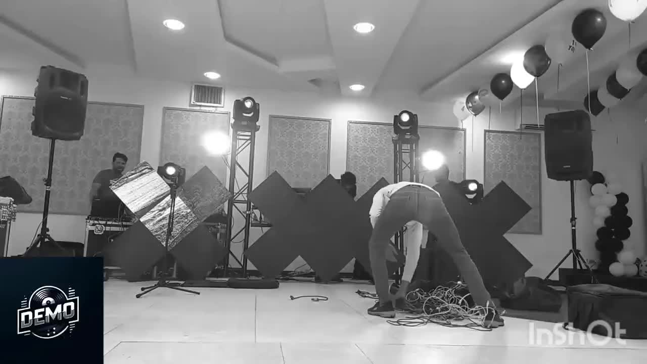 دیجی dj دی جی و بند کامل موزیک زنده (گروه دمو بند)|خدمات پذیرایی، مراسم|اصفهان, عباس‌آباد|دیوار