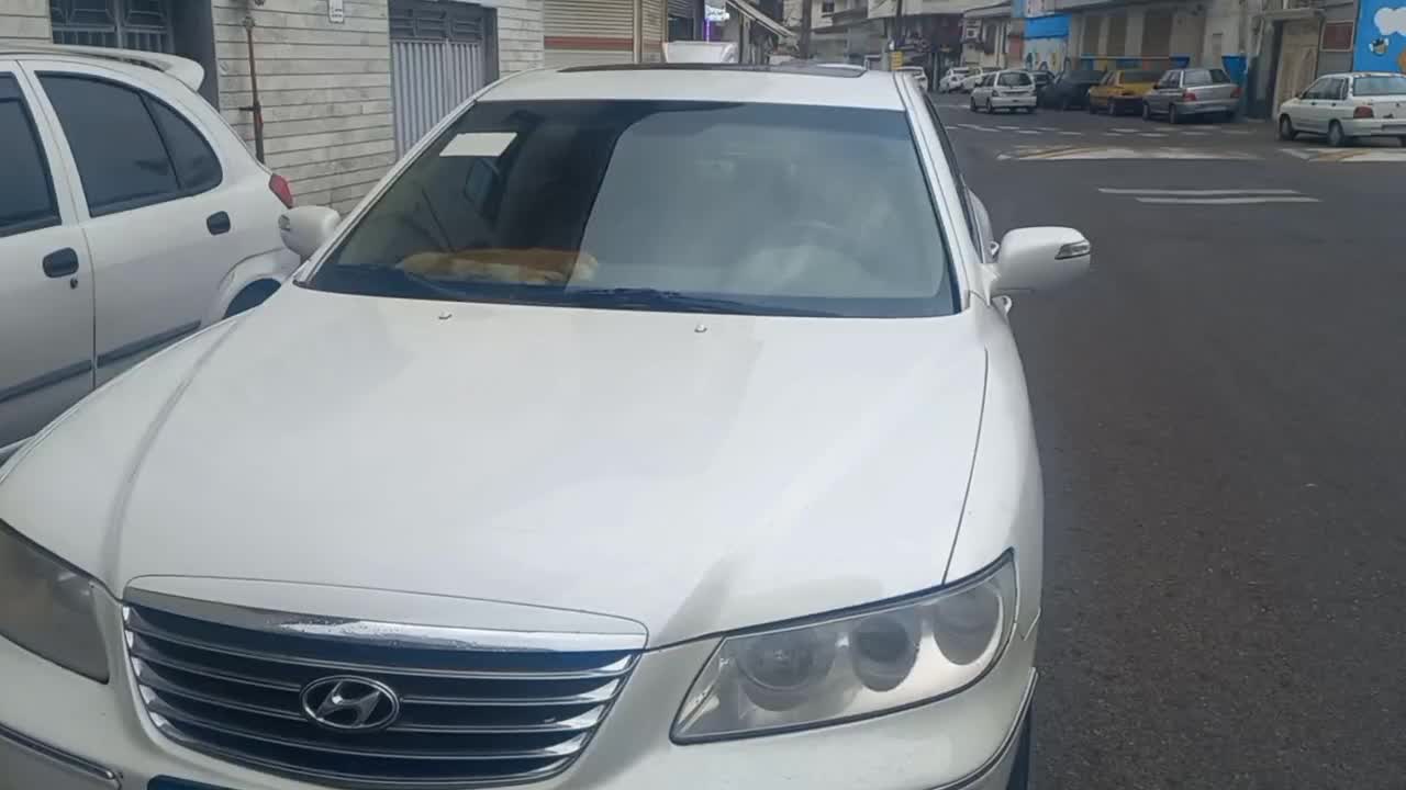 ازرا ۲۰۰۹ فول وارداتی داخل کرم|خودرو سواری و وانت|رشت, منظریه|دیوار