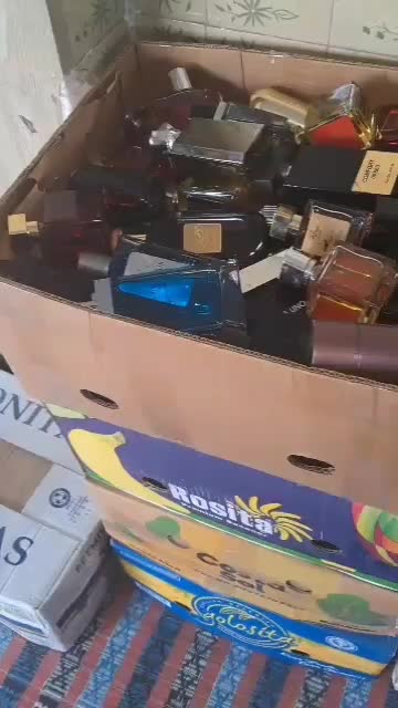 ادکلن بدون جعبه بادر وبی در عمده فروشی|آرایشی، بهداشتی، درمانی|تهران, شهید رجایی|دیوار