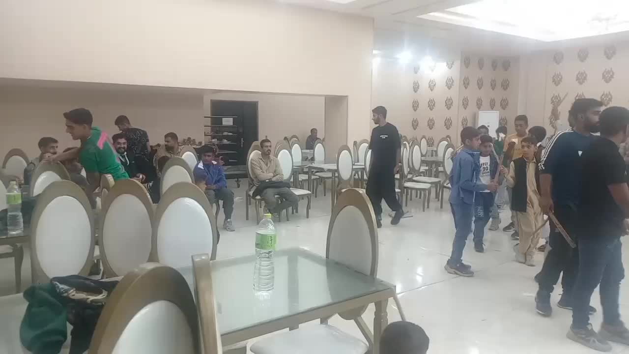 خواننده و نوازنده جهت مراسمات|خدمات پذیرایی، مراسم|آزادشهر, |دیوار