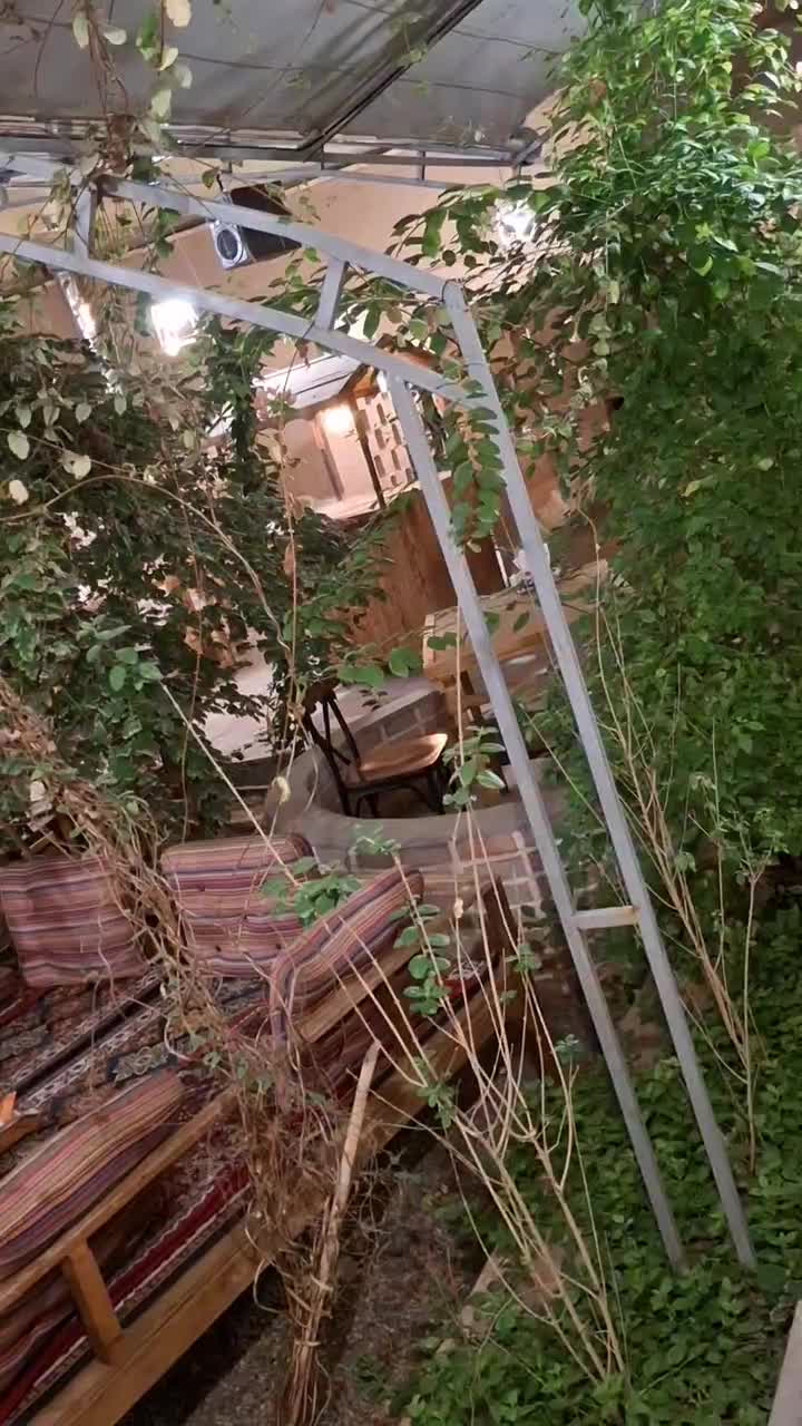 کمک آشپز فست فود|استخدام خدمات فروشگاه و رستوران|رفسنجان, |دیوار