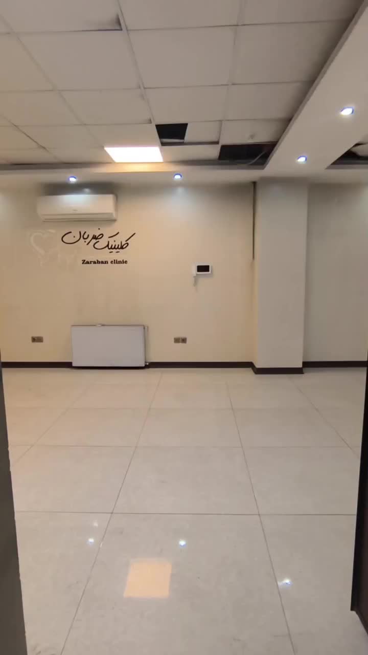 ۱۴۰ متر اداری نزدیک فلکه اول گوهردشت - تصویر 1 از 8