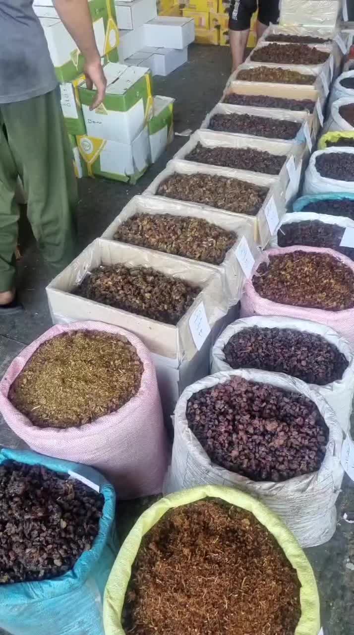 کشمش افتابی سایه خشک مویزه شیراز شیره خرما|عمده‌فروشی|تهران, شهرک شریعتی|دیوار