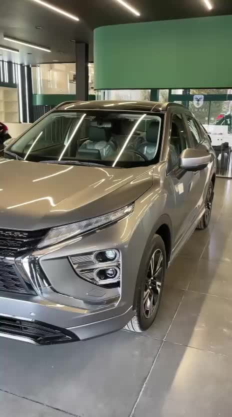 میتسوبیشی اکلیپس کراس|خودرو سواری و وانت|یزد, |دیوار